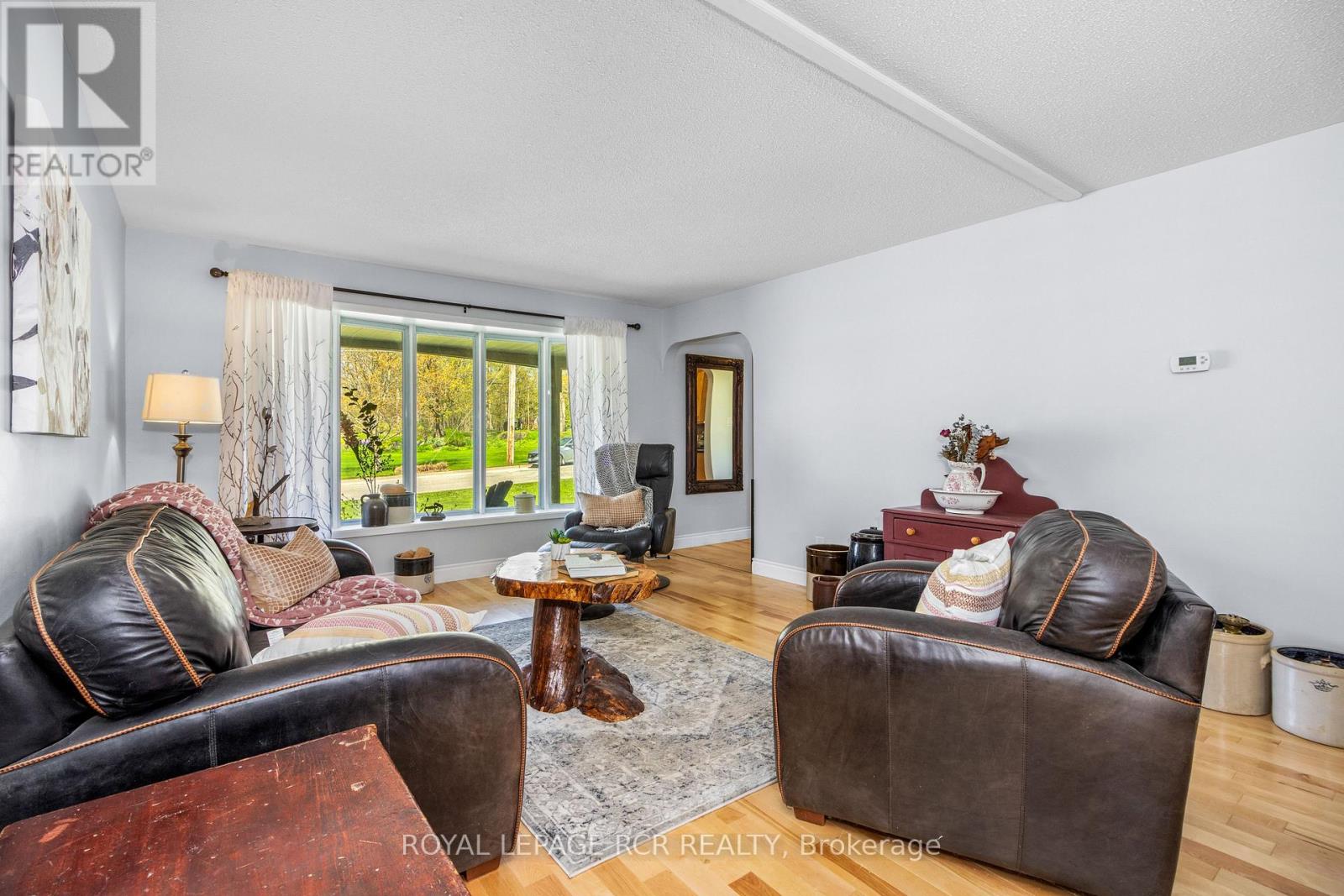 709 Mcnaughton Street, South Bruce Peninsula, Ontario  N0H 2T0 - Photo 8 - X12278298