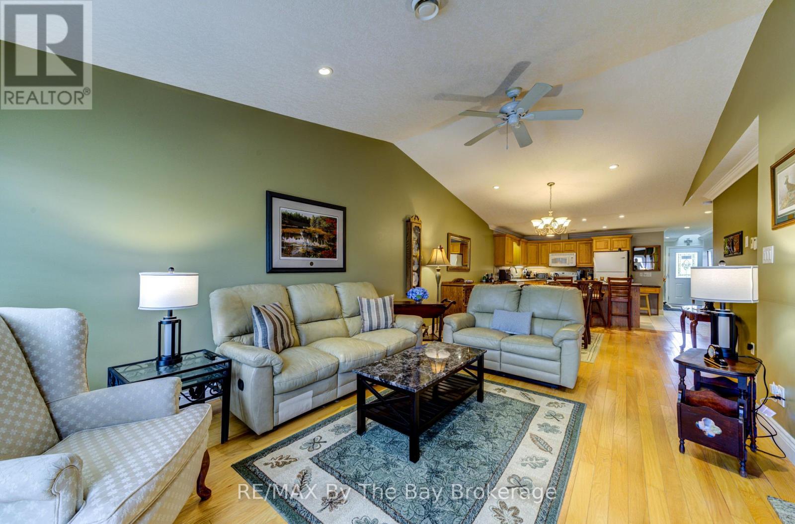 122 Meadow Lane, Wasaga Beach, Ontario  L9Z 0A4 - Photo 23 - S12278538