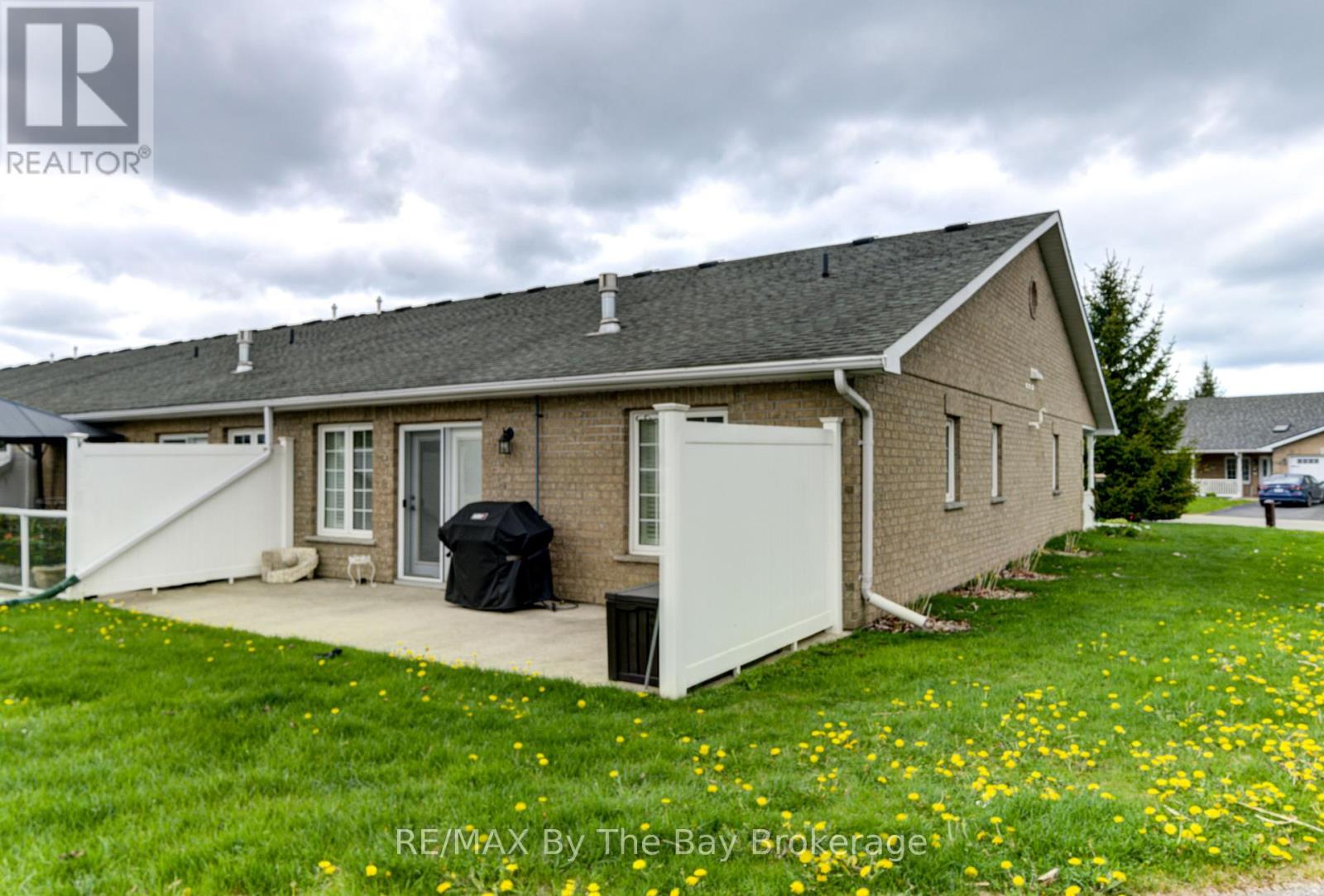 122 Meadow Lane, Wasaga Beach, Ontario  L9Z 0A4 - Photo 31 - S12278538