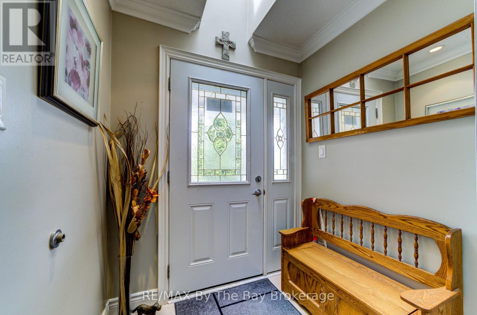 Property at 122 MEADOW LANE image 5