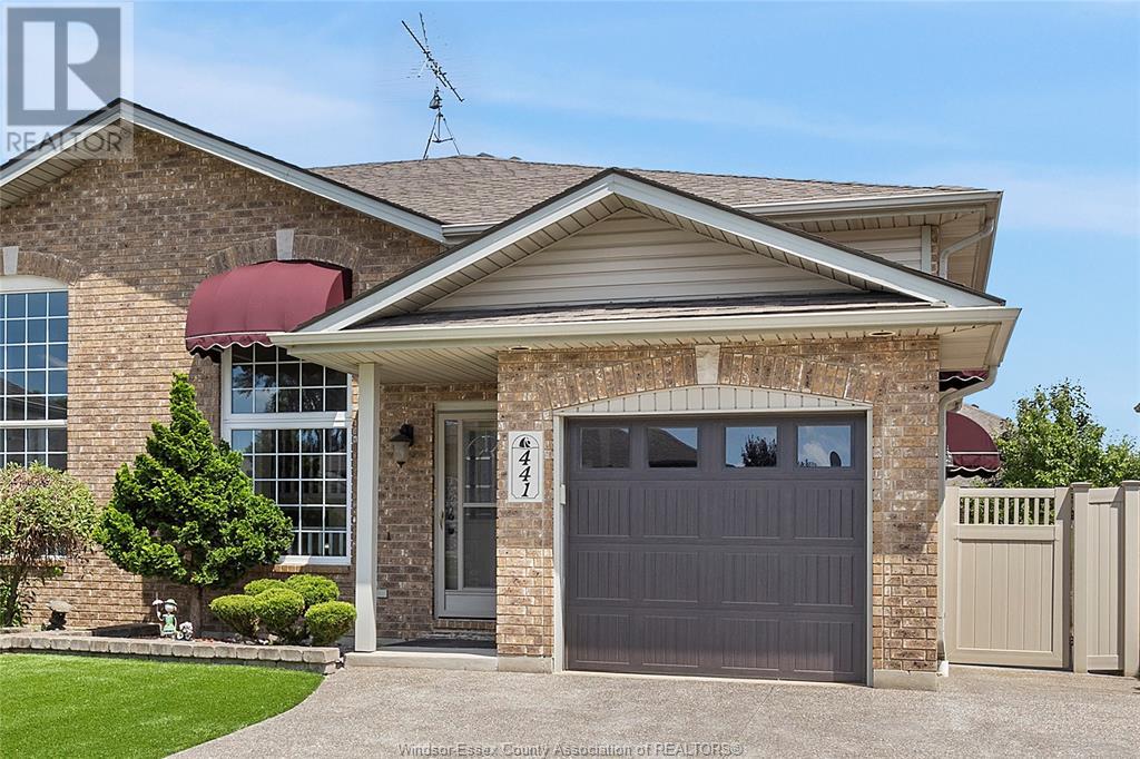 MLS# 25017627: 441 MERRILL, LaSalle, Canada