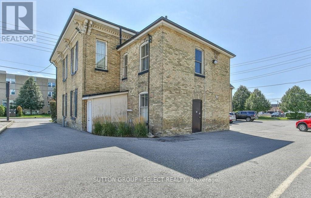 444 York Street, London East (East K), Ontario  N6B 2V9 - Photo 23 - X12278402