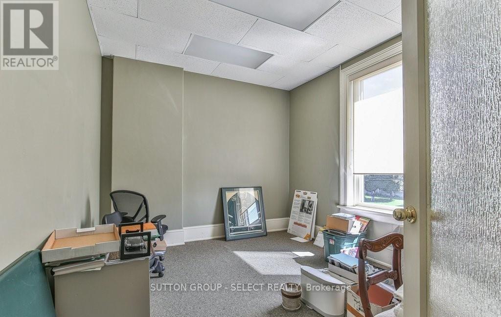 444 York Street, London East (East K), Ontario  N6B 2V9 - Photo 20 - X12278402
