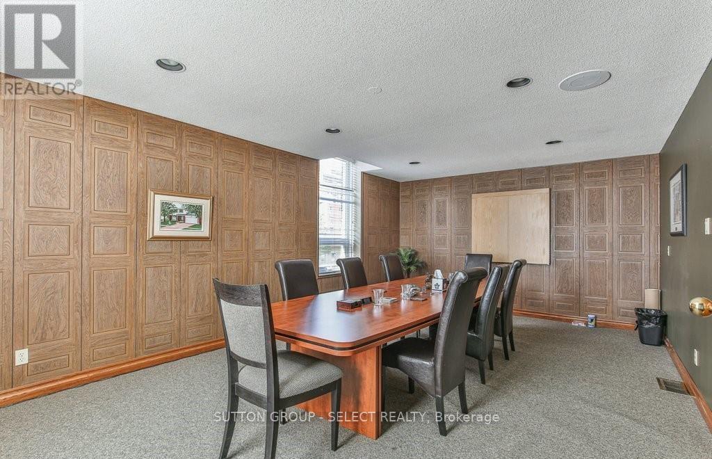 444 York Street, London East (East K), Ontario  N6B 2V9 - Photo 17 - X12278402