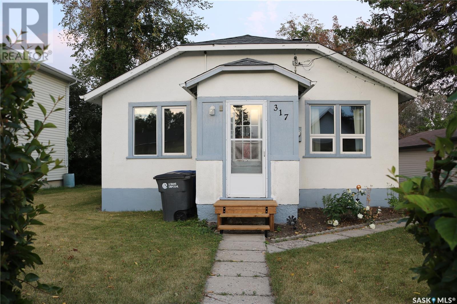 317 4th AVENUE, wapella, Saskatchewan