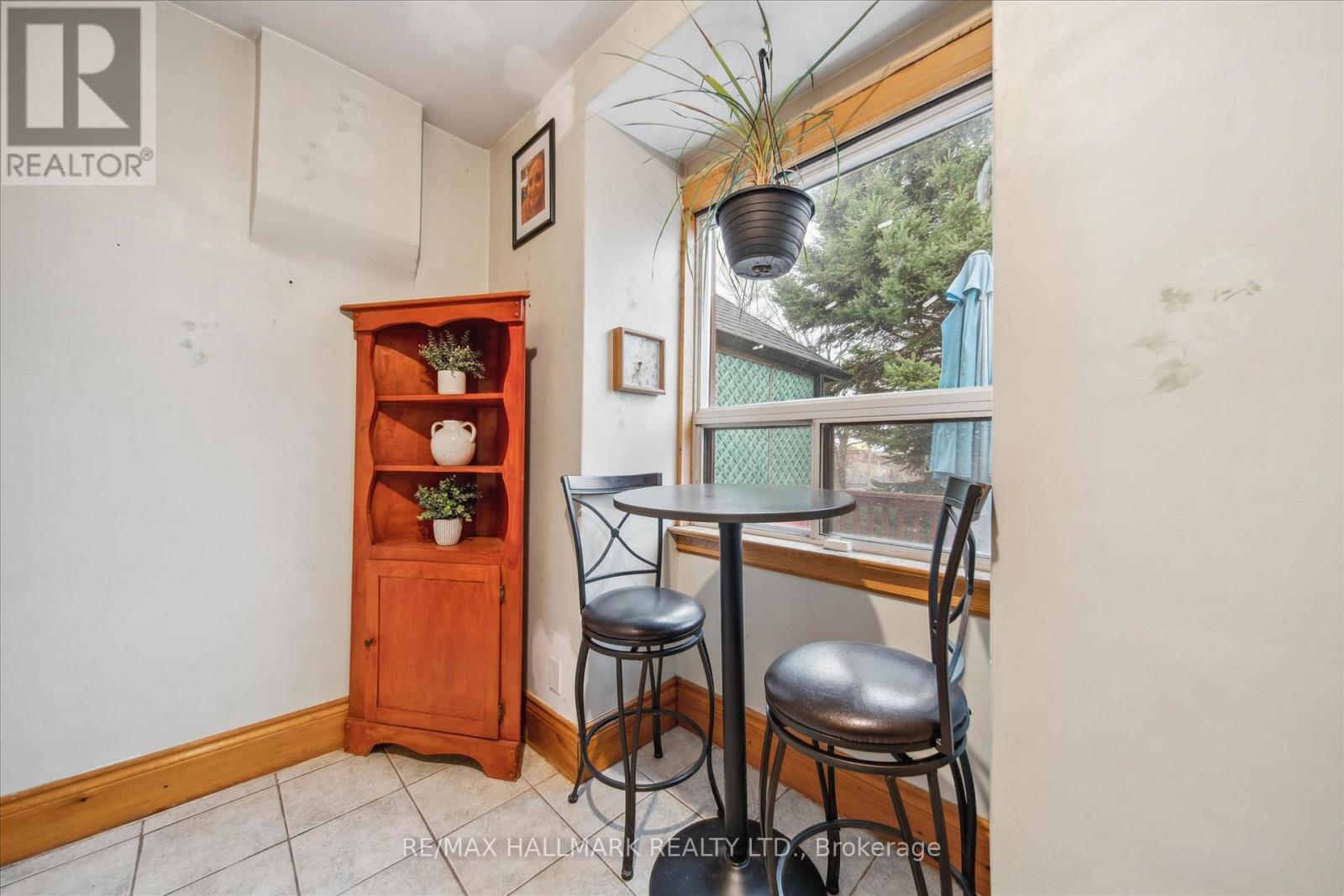 510 Northcliffe Boulevard, Toronto, Ontario  M6E 3L5 - Photo 13 - C12278364