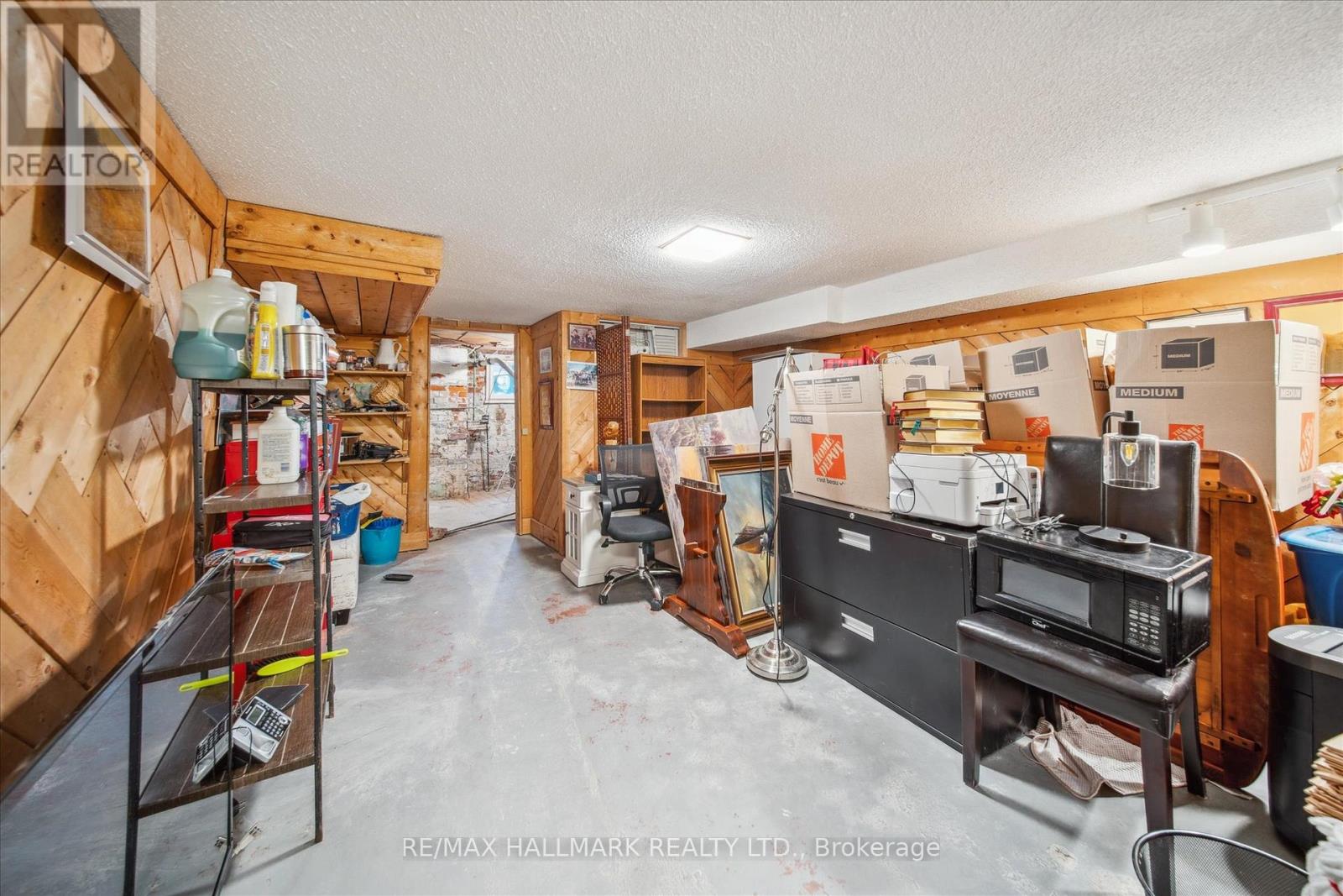 510 Northcliffe Boulevard, Toronto, Ontario  M6E 3L5 - Photo 21 - C12278364