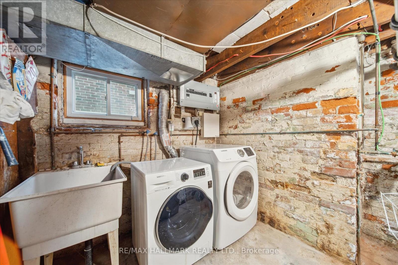 510 Northcliffe Boulevard, Toronto, Ontario  M6E 3L5 - Photo 24 - C12278364