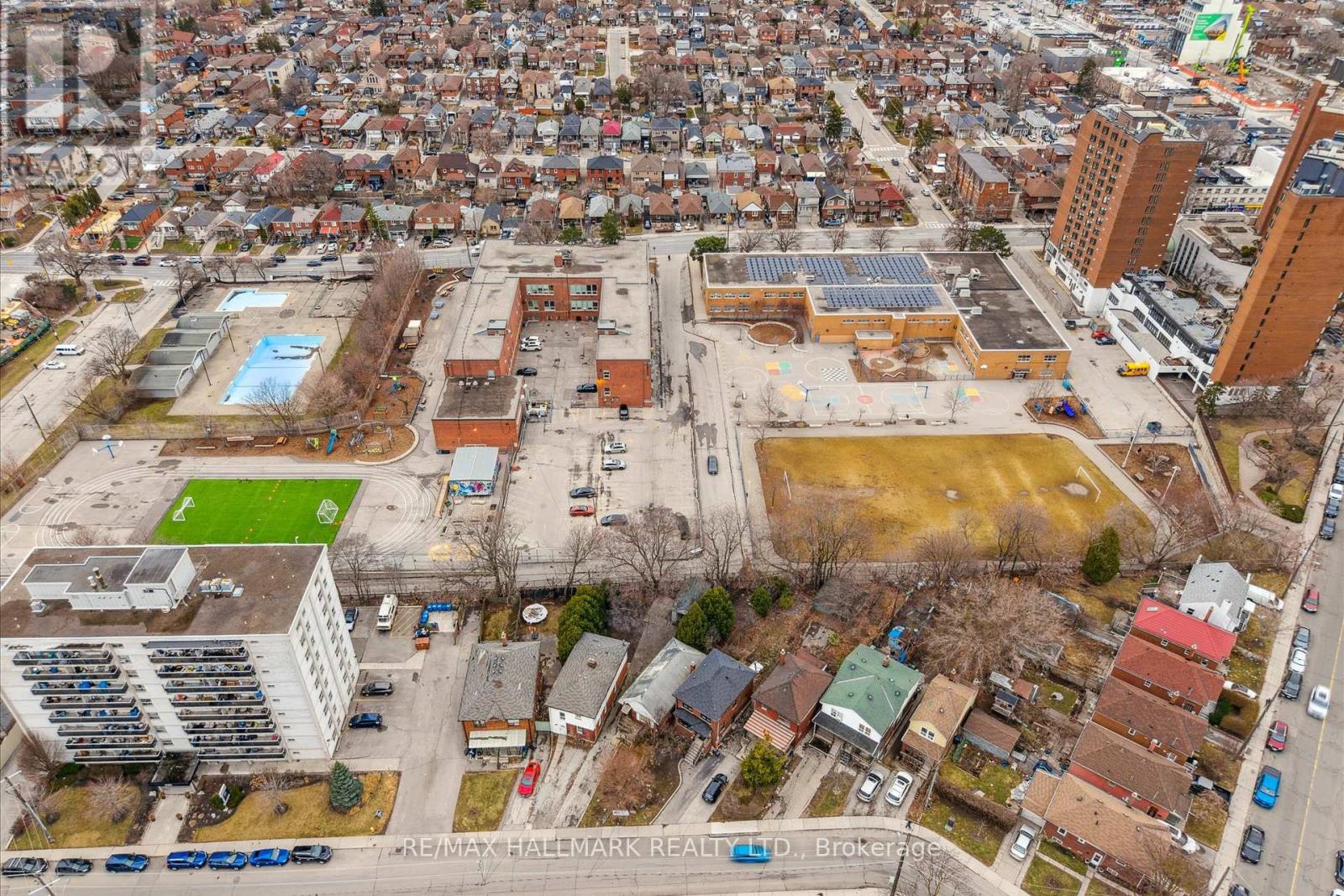 510 Northcliffe Boulevard, Toronto, Ontario  M6E 3L5 - Photo 39 - C12278364