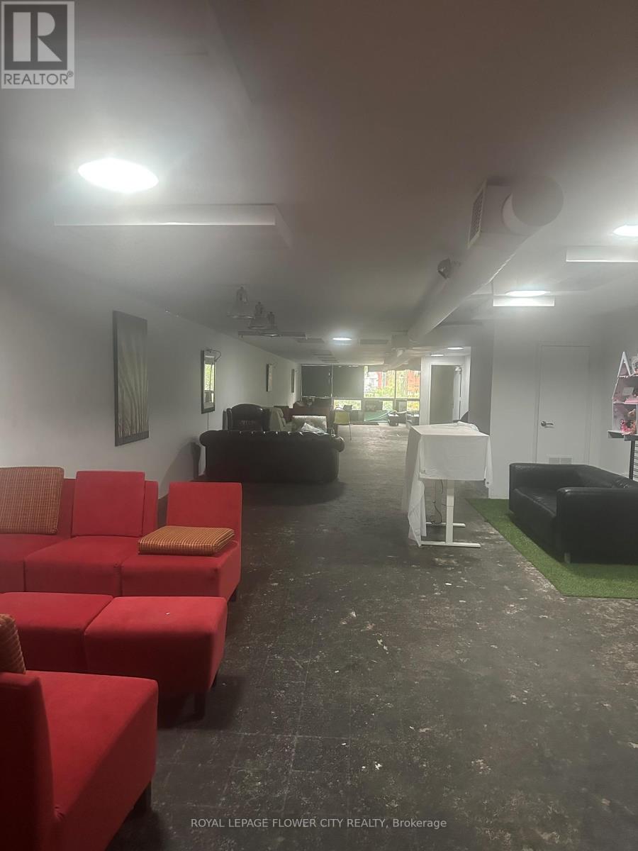 2ND FLOOR - 329 SPADINA AVENUE, Toronto, Ontario