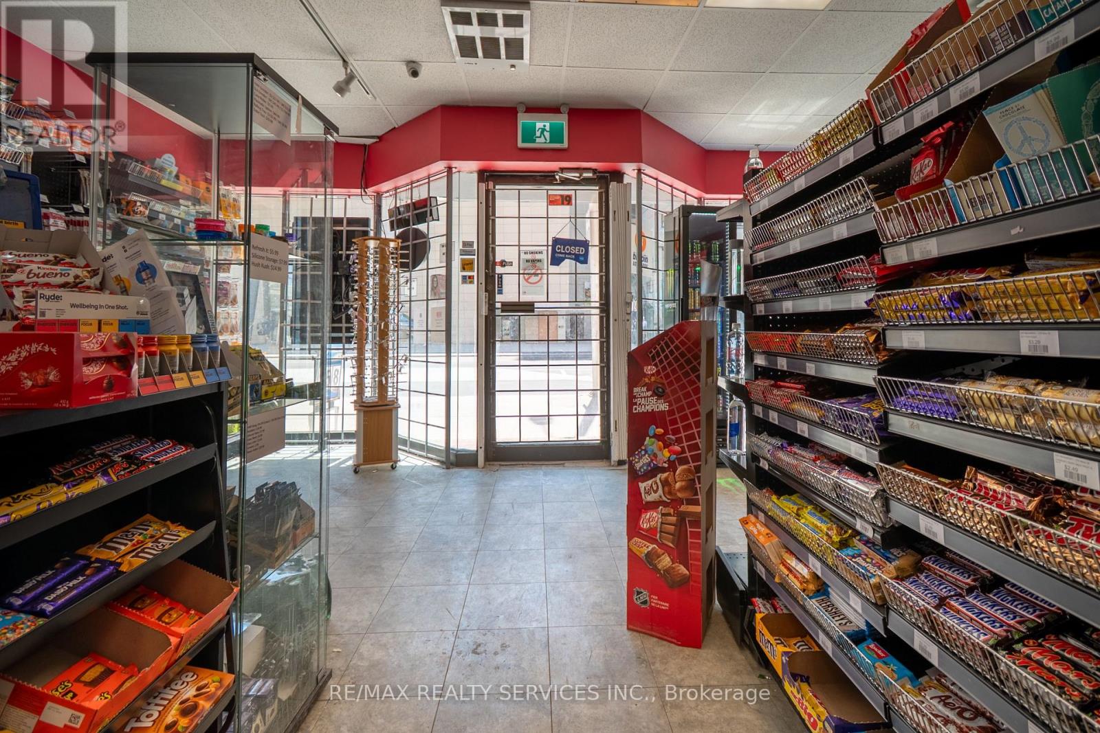 262 Bloor Street, Toronto (University), Ontario  M5S 1V8 - Photo 16 - C12278514