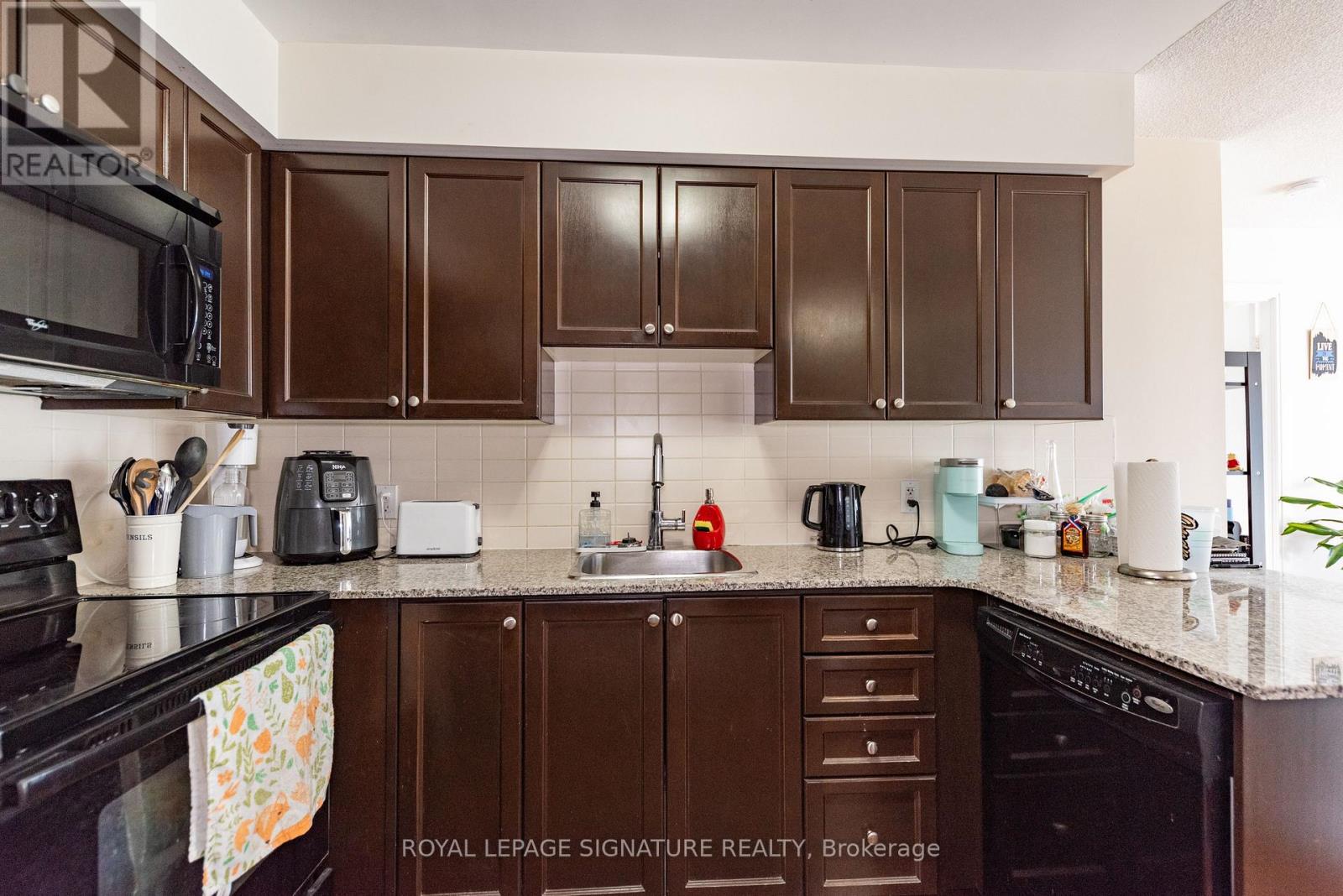 1423 - 135 Village Green Square, Toronto, Ontario  M1S 0G4 - Photo 13 - E12278449