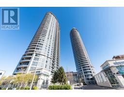 1423 - 135 VILLAGE GREEN SQUARE, Toronto, Ontario