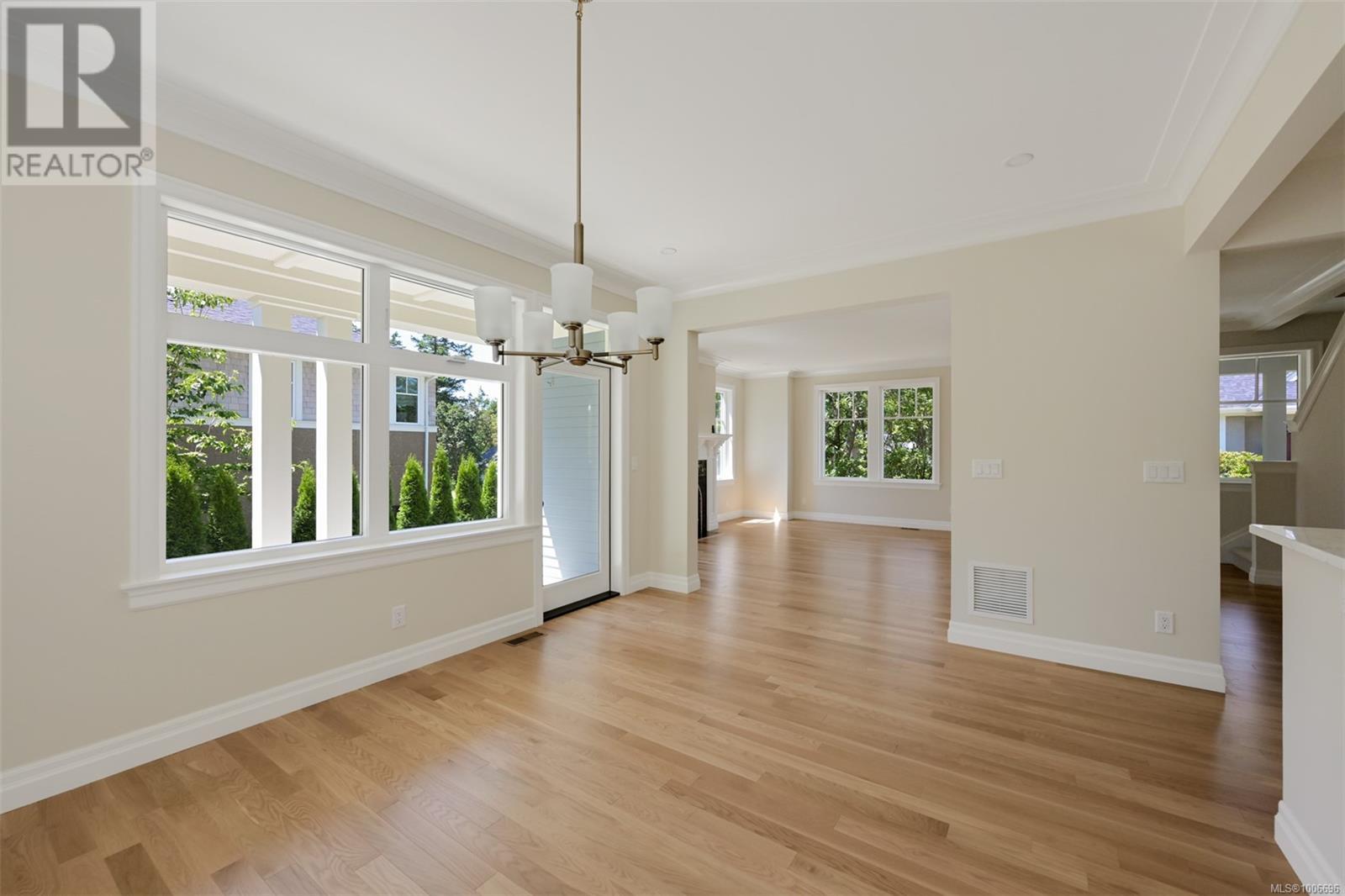 Property at 3147 Bowkett Pl image 3