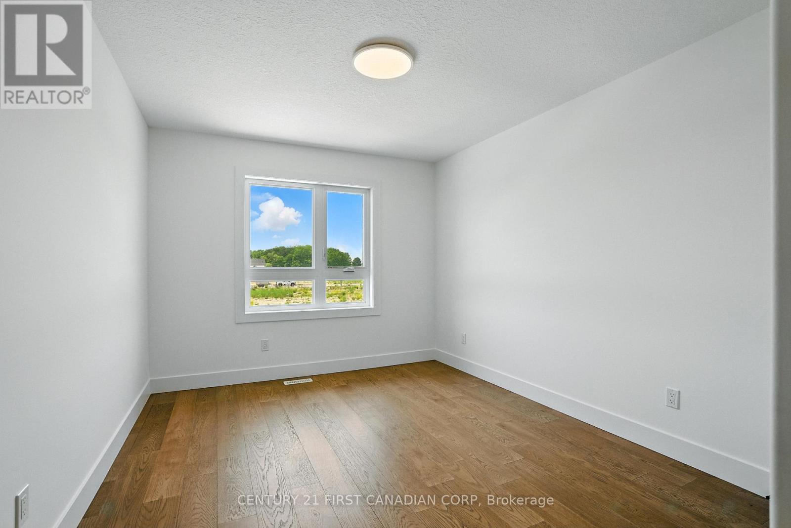 3120 Gillespie Trail, London South, Ontario  N6P 0L4 - Photo 20 - X12278557