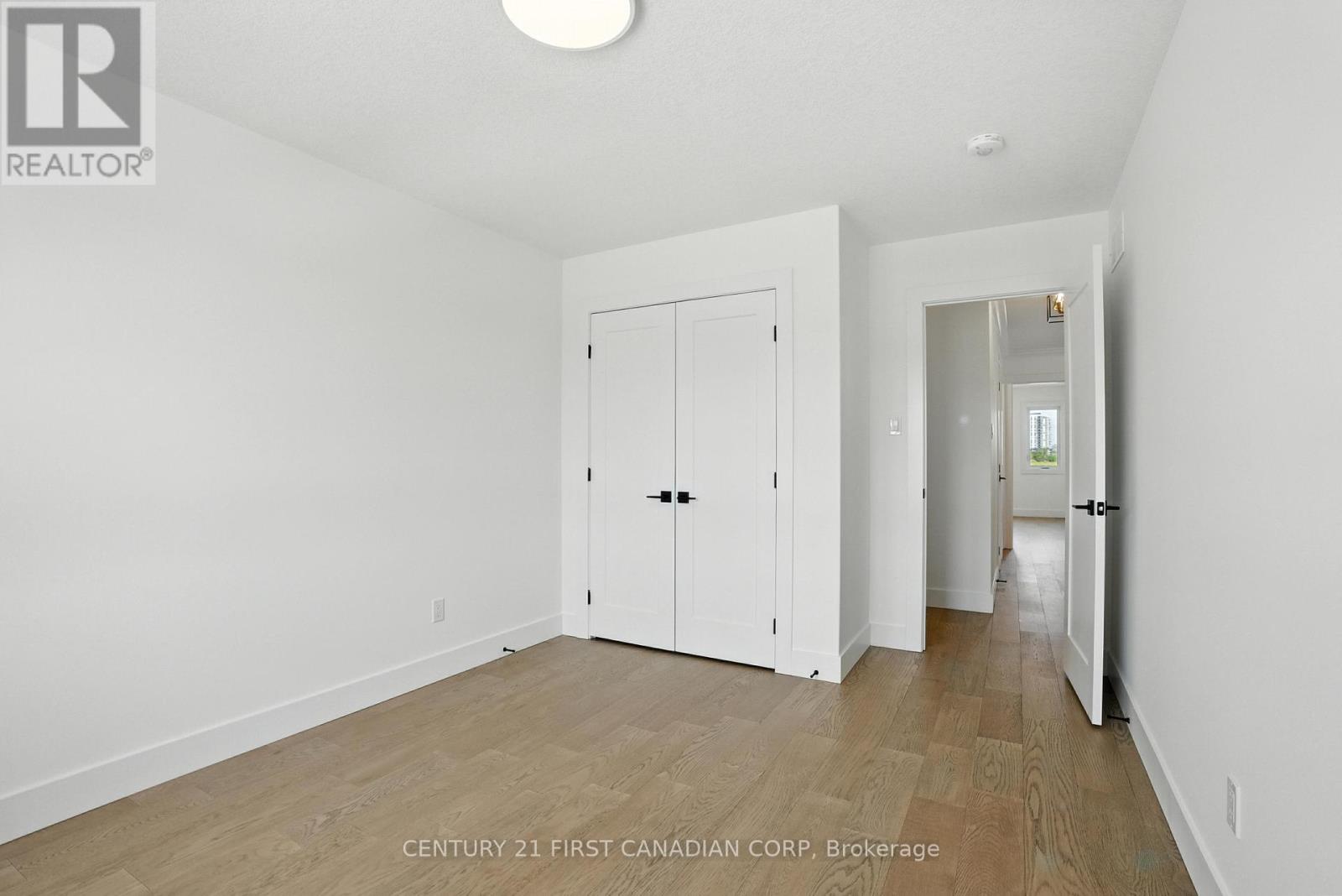 3120 Gillespie Trail, London South, Ontario  N6P 0L4 - Photo 21 - X12278557