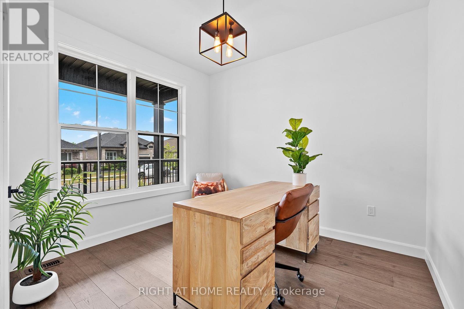 725 Squirrel Hill Drive, Kingston, Ontario  K7P 0N4 - Photo 8 - X12278600