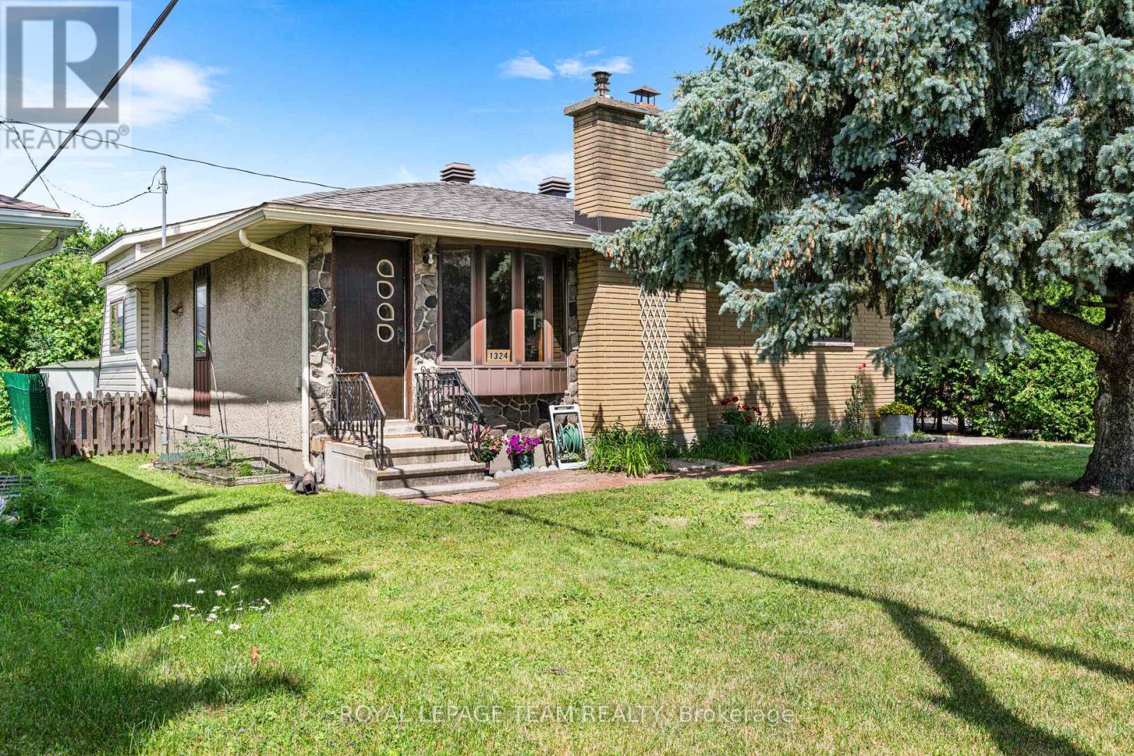 Property at 1324 P AVENUE image 3