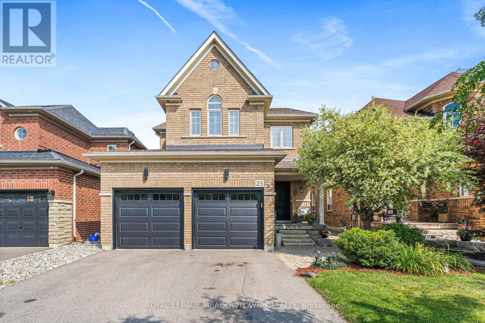 Property at 25 MILFOIL STREET image 1