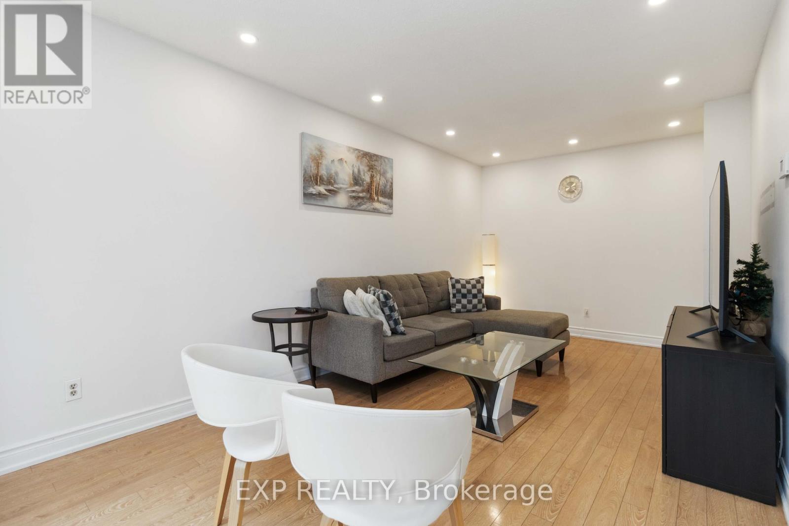 Property at 115 - 1180 MISSISSAUGA VALLEY BOULEVARD image 5