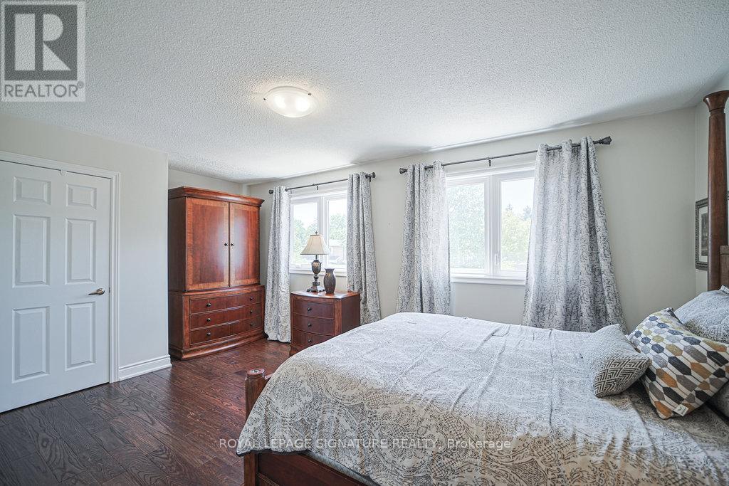 1106 Highgate Place, Mississauga, Ontario  L4W 3H4 - Photo 25 - W12278477