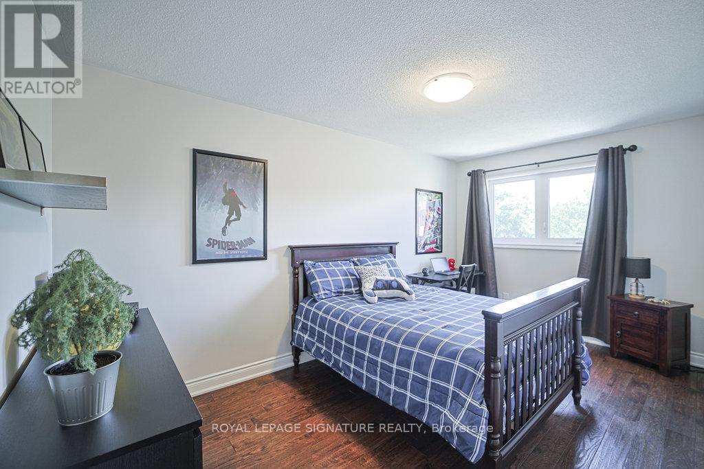 1106 Highgate Place, Mississauga, Ontario  L4W 3H4 - Photo 31 - W12278477