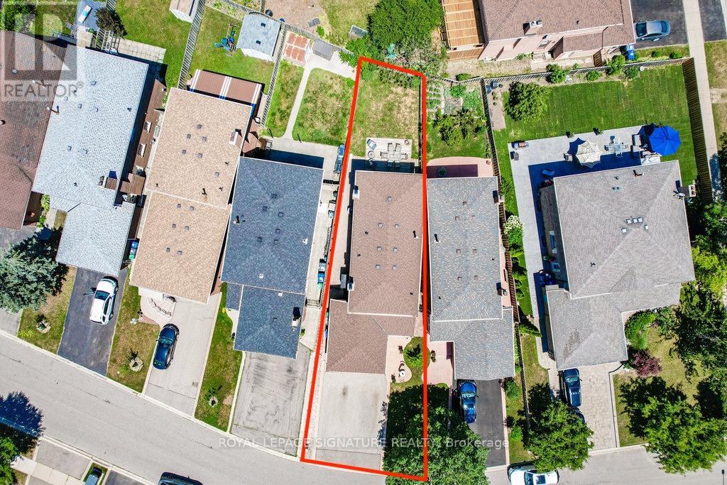1106 Highgate Place, Mississauga, Ontario  L4W 3H4 - Photo 40 - W12278477