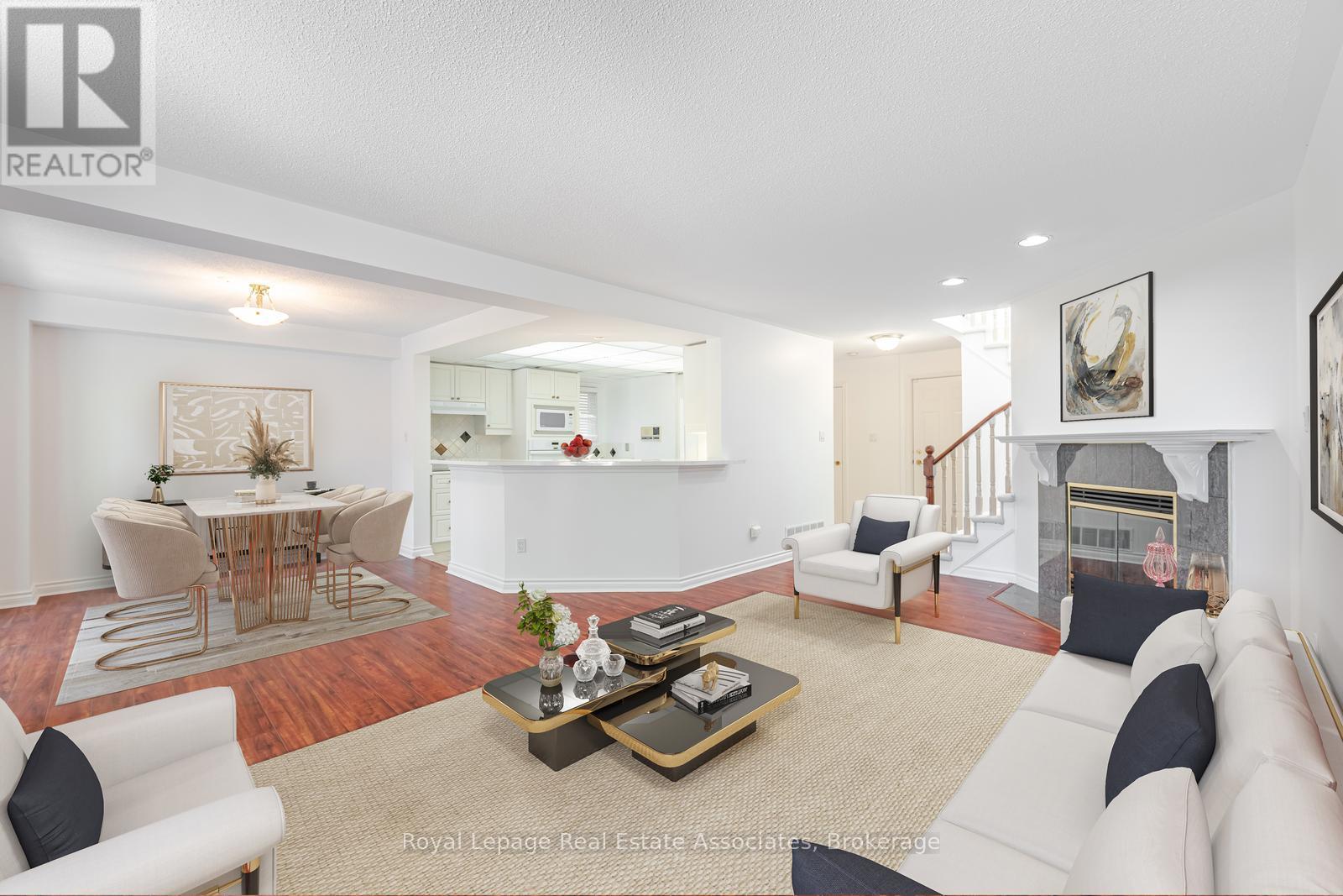 Property at 60 - 5480 GLEN ERIN DRIVE image 1