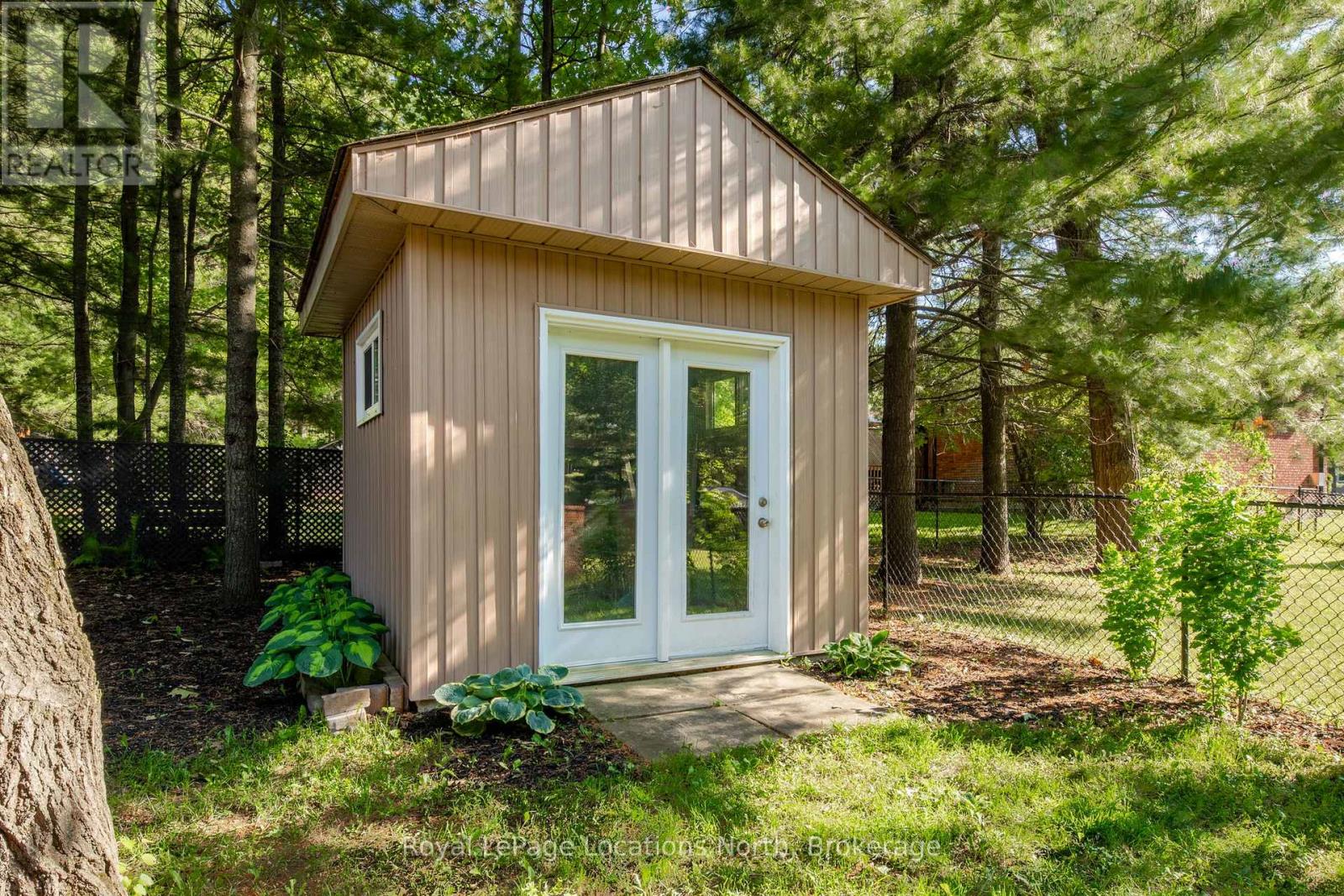 77 Knox Road W, Wasaga Beach, Ontario  L9Z 2A8 - Photo 43 - S12278611