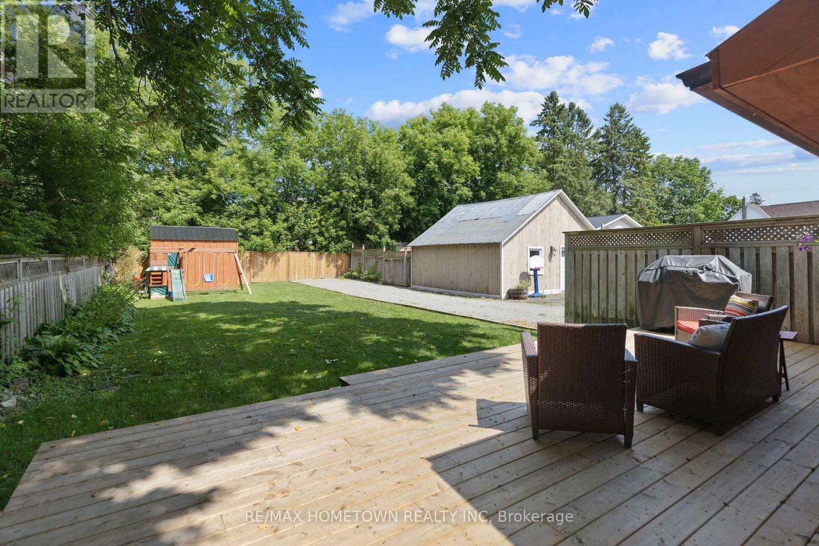 138 Henry Street E, Prescott, Ontario  K0E 1T0 - Photo 35 - X12278612