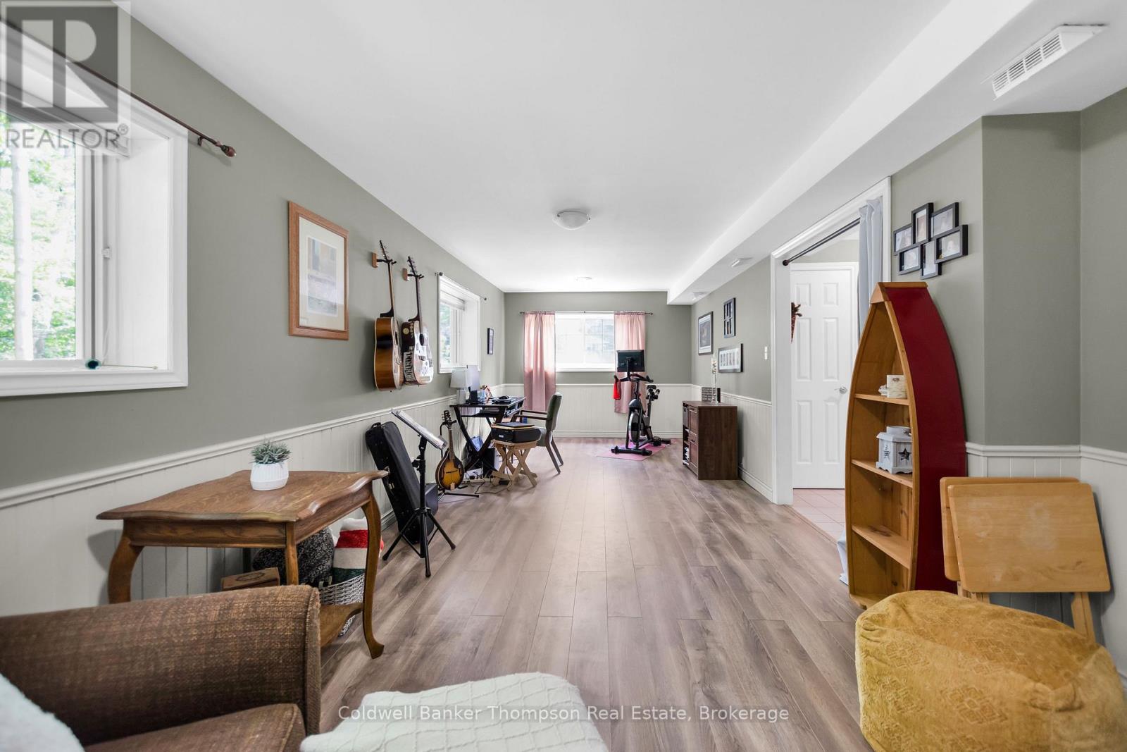 32 Southdale Drive, Huntsville, Ontario  P1H 1P7 - Photo 31 - X12278602