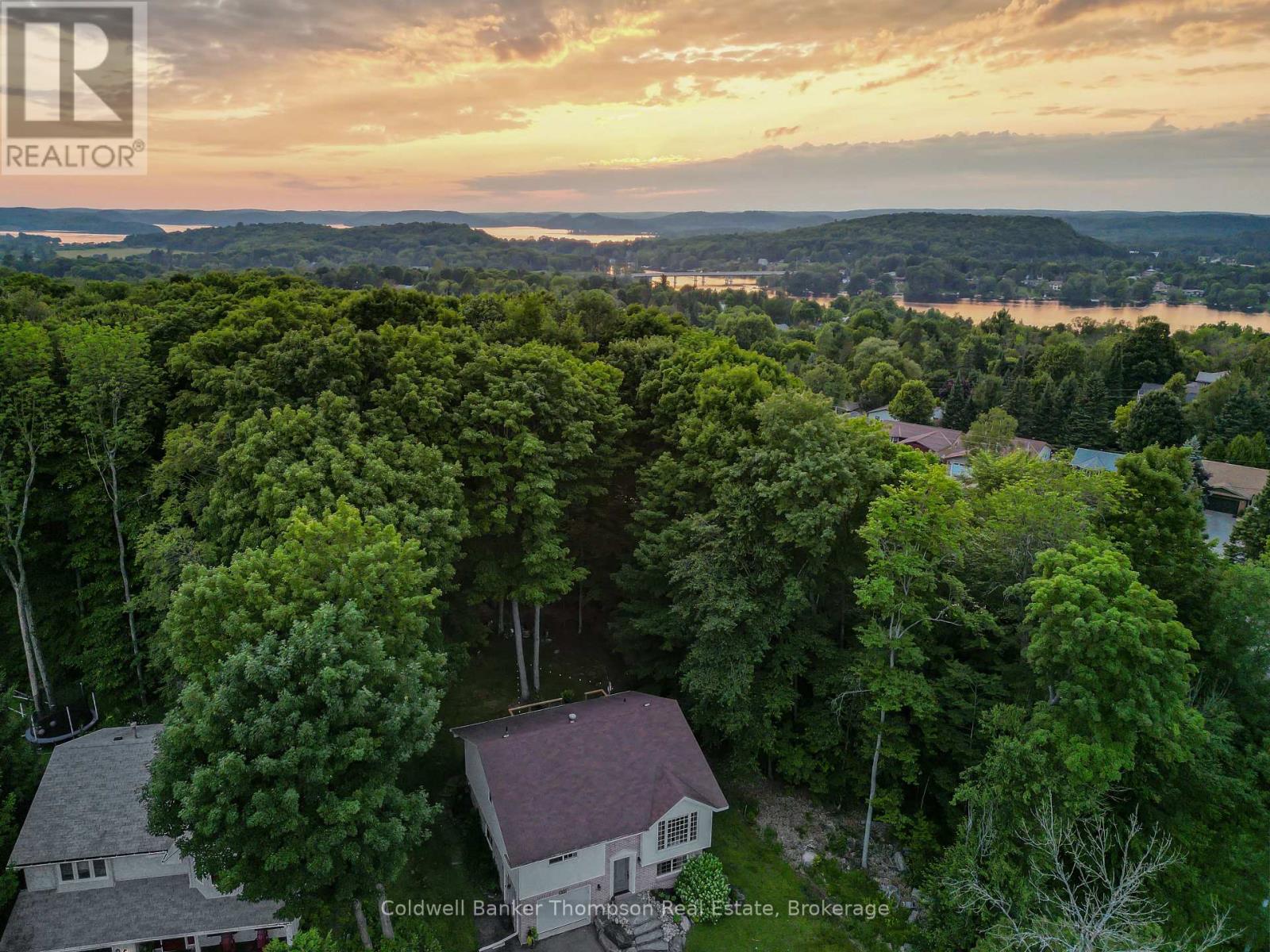 32 Southdale Drive, Huntsville, Ontario  P1H 1P7 - Photo 41 - X12278602