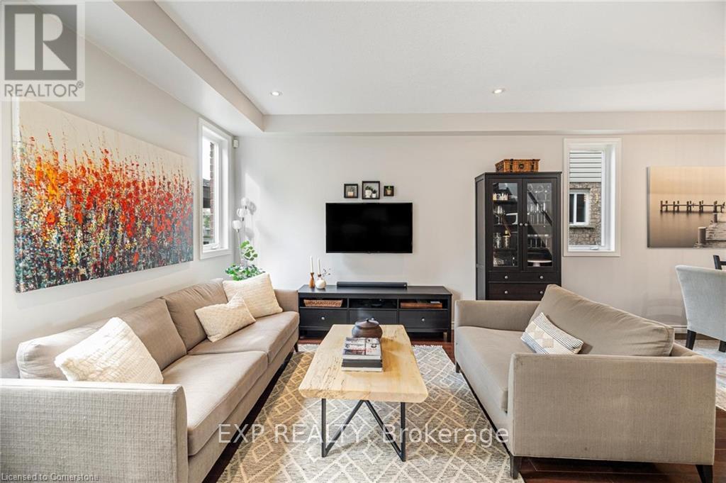 116 Stuckey Avenue, Wilmot, Ontario  N3A 4S2 - Photo 8 - X12278496