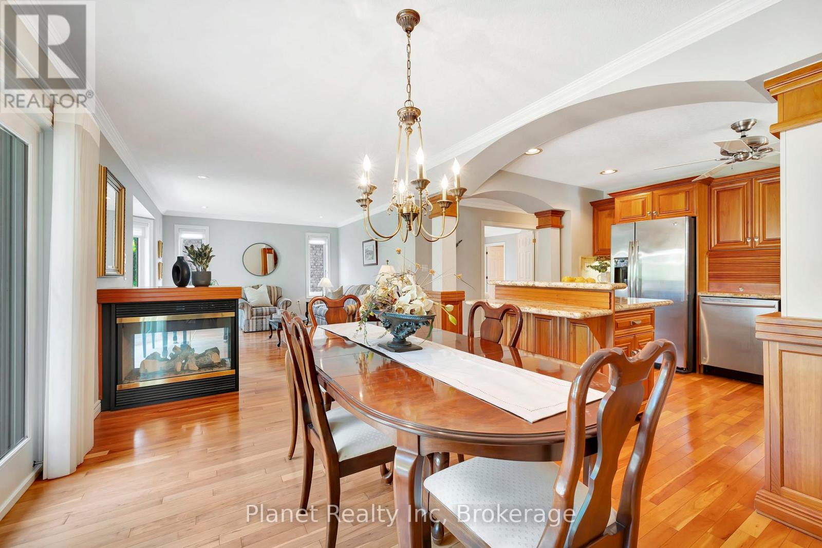 18 Beechlawn Boulevard, Guelph, Ontario  N1G 4X7 - Photo 10 - X12278654