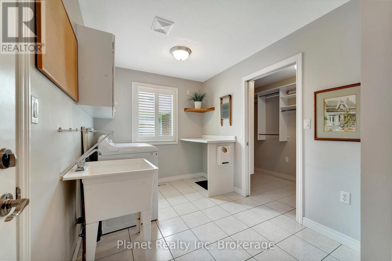 18 Beechlawn Boulevard, Guelph, Ontario  N1G 4X7 - Photo 17 - X12278654