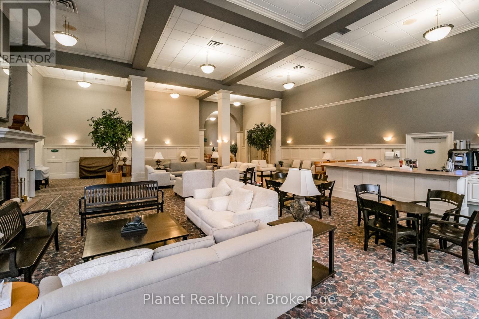 18 Beechlawn Boulevard, Guelph, Ontario  N1G 4X7 - Photo 34 - X12278654