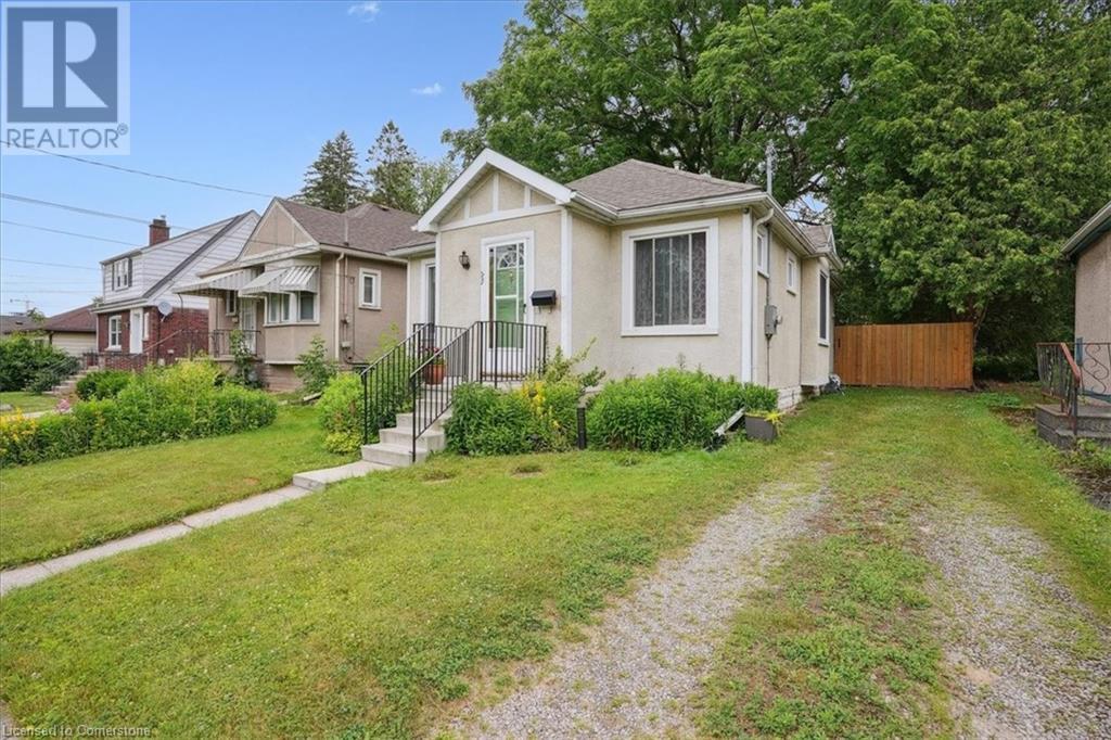 Property at 223 BROADWAY Avenue image 2