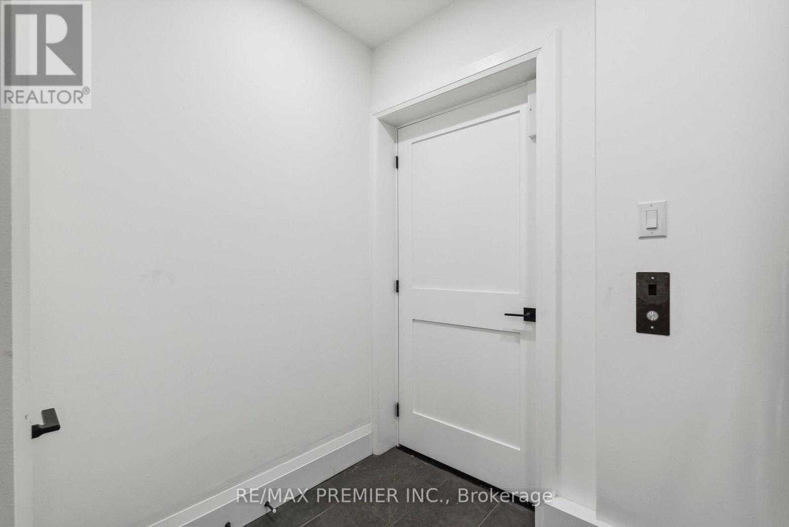20 Julia Circle, Wasaga Beach, Ontario  L9Z 2M4 - Photo 13 - S12187606