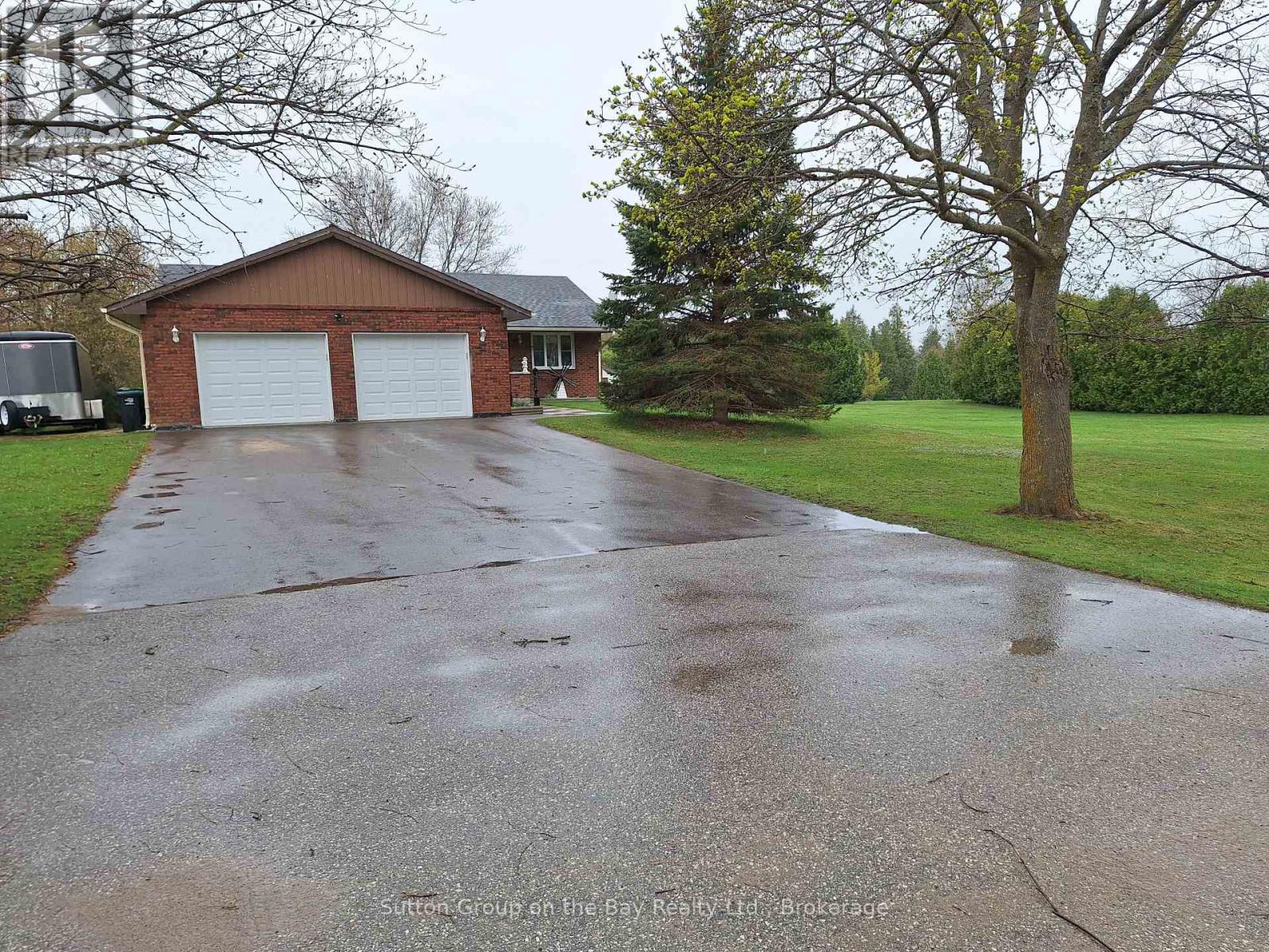 Property at 6497 6TH LINE image 2