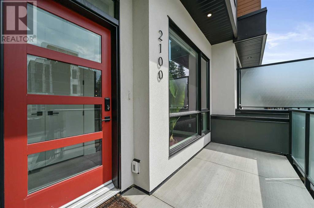 Property at 2100 17A Street SW image 5