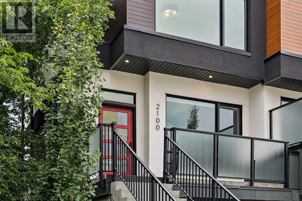 Property at 2100 17A Street SW image 2