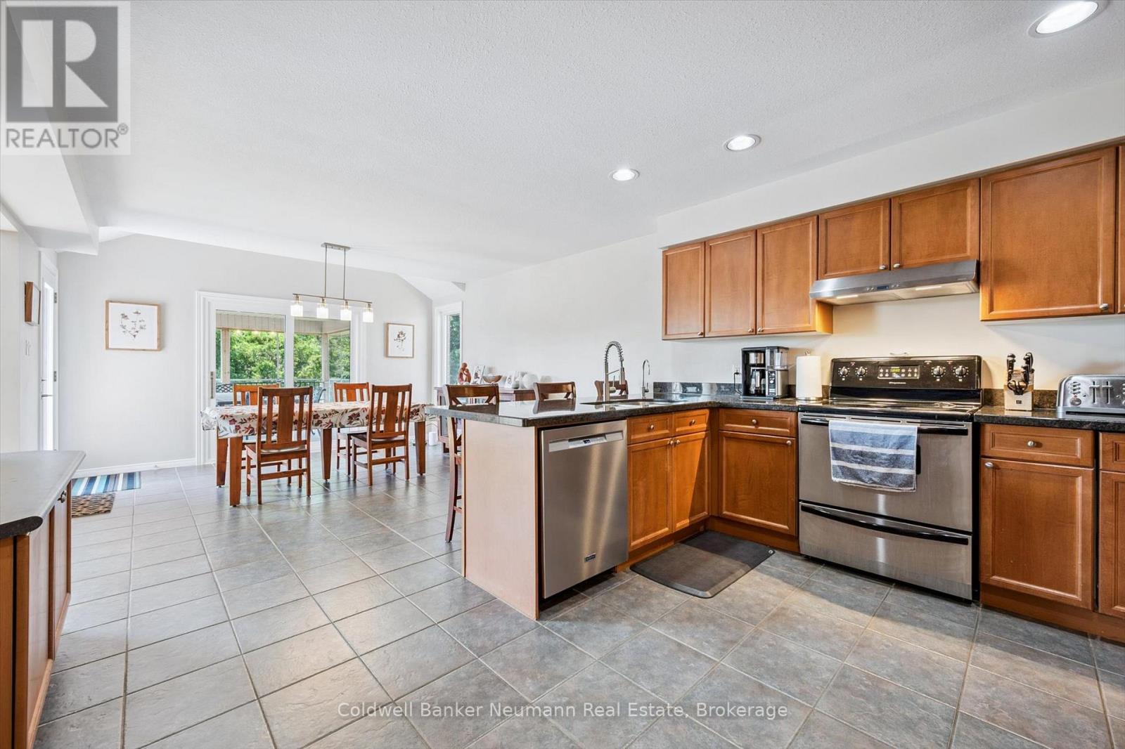 147 Milson Crescent, Guelph, Ontario  N1C 1G5 - Photo 16 - X12278735
