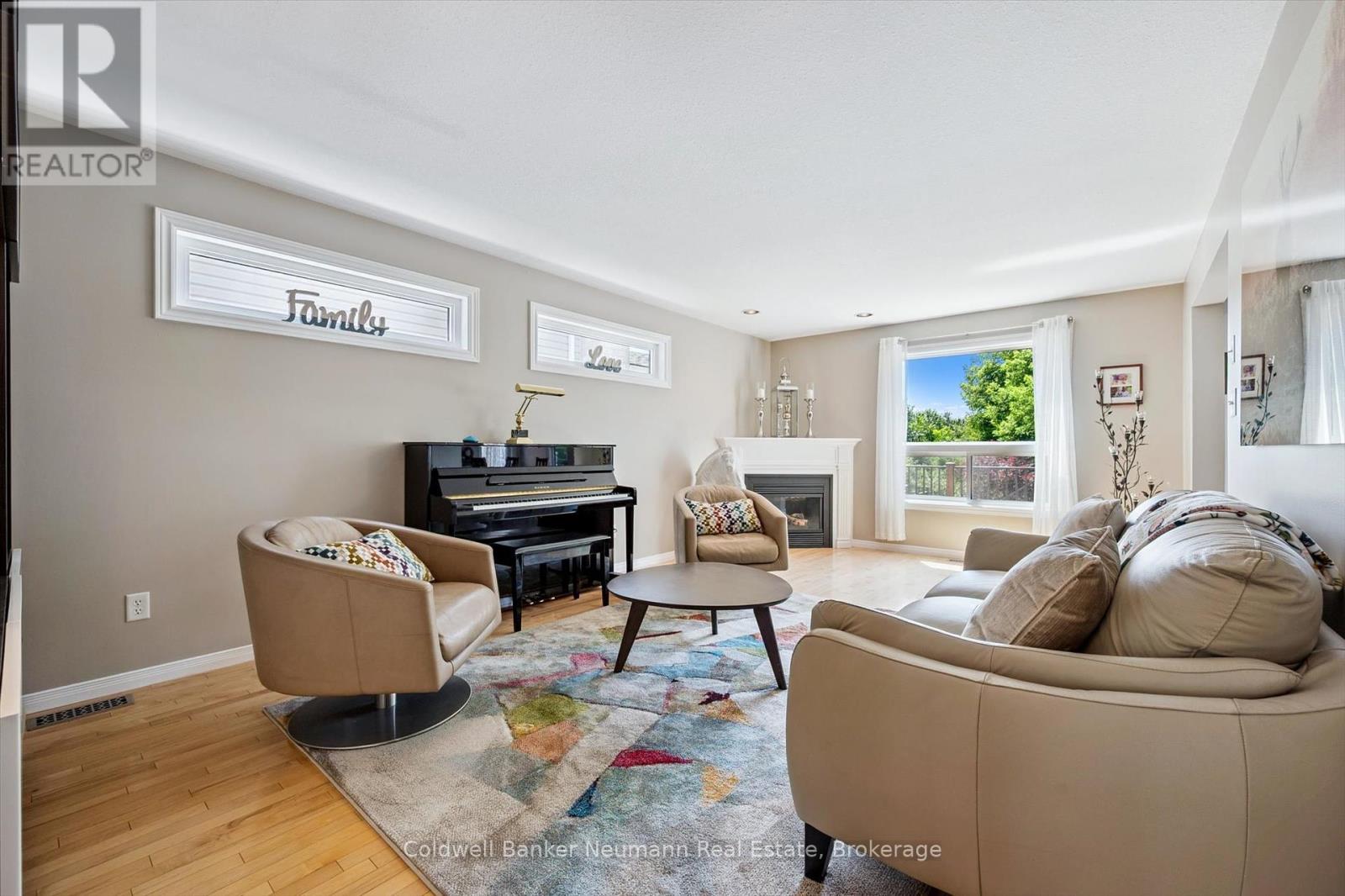 147 Milson Crescent, Guelph, Ontario  N1C 1G5 - Photo 8 - X12278735