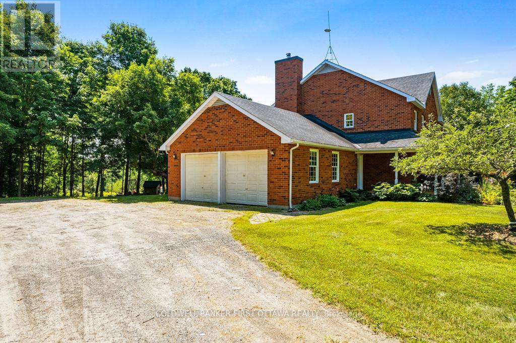 512 Old Perth Road, Mississippi Mills, Ontario  K7C 0C5 - Photo 32 - X12278674
