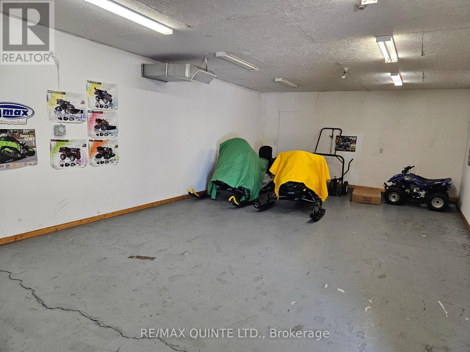 7 Clarke Road, Prince Edward County, Ontario  K0K 2T0 - Photo 12 - X12242134