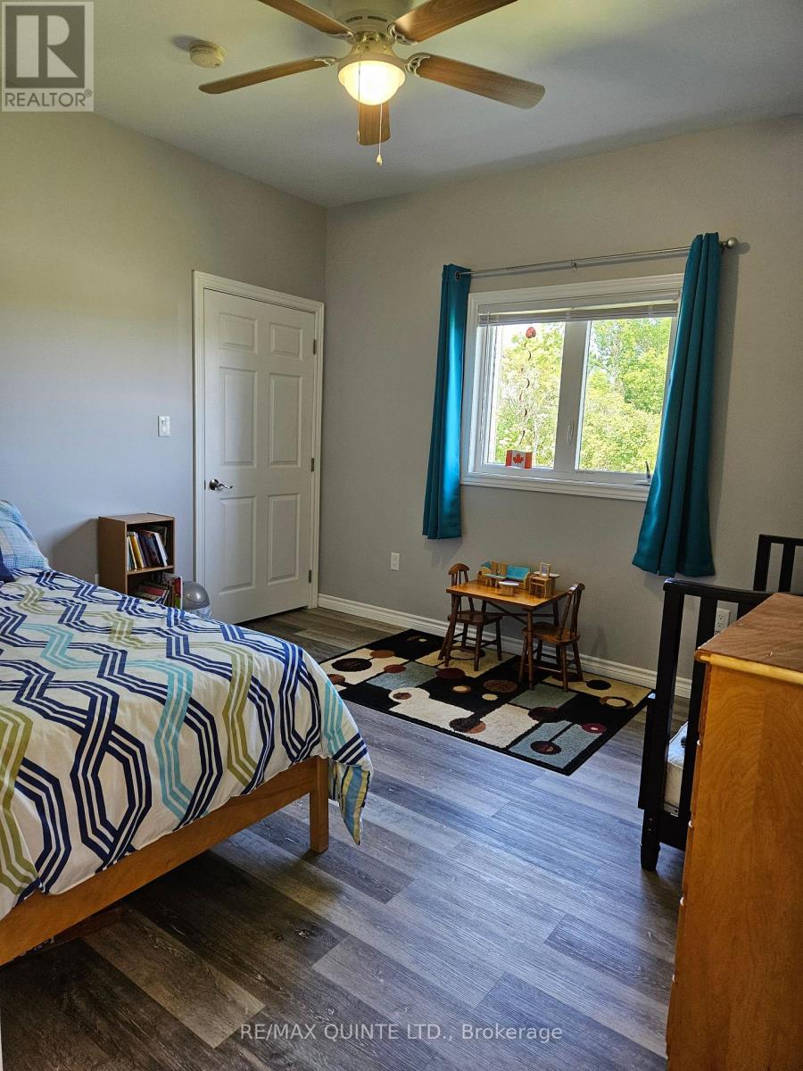7 Clarke Road, Prince Edward County, Ontario  K0K 2T0 - Photo 29 - X12242134