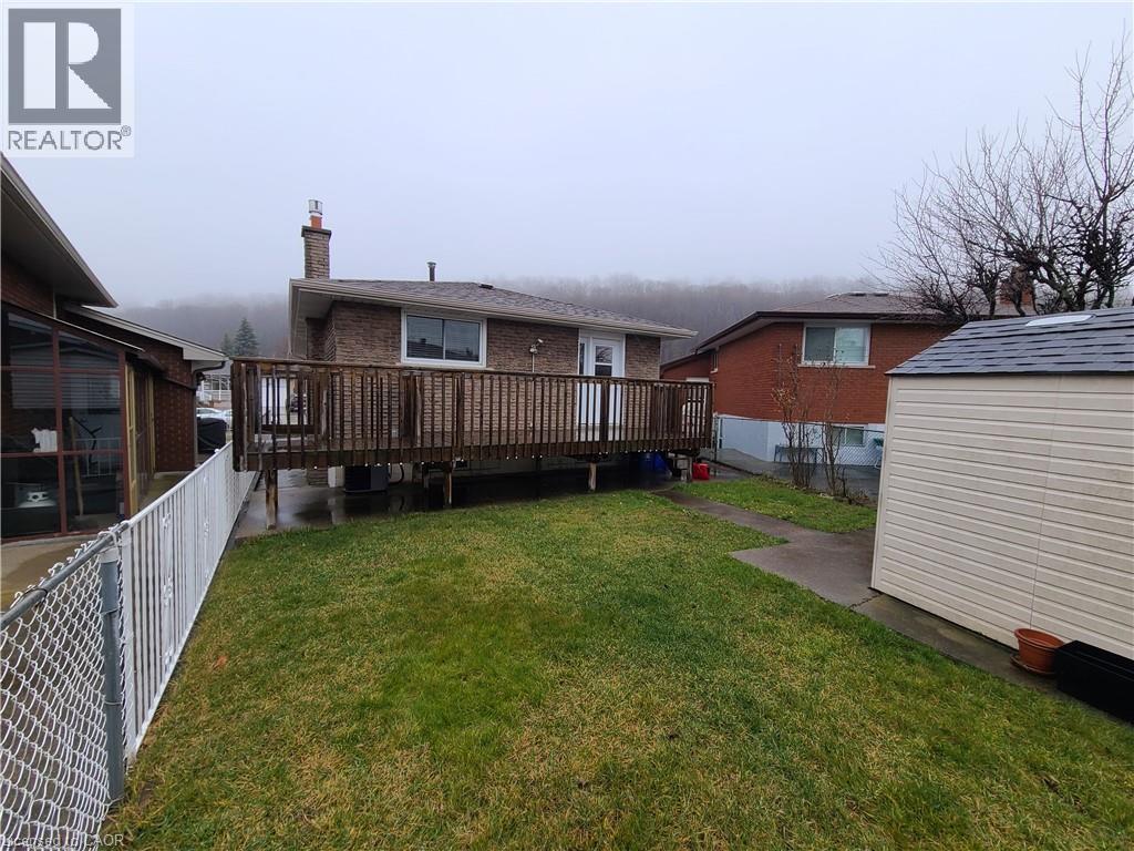 141 Marcella Crescent Unit# 1 (Main Floor), Hamilton, Ontario  L9K 6G2 - Photo 25 - 40750379