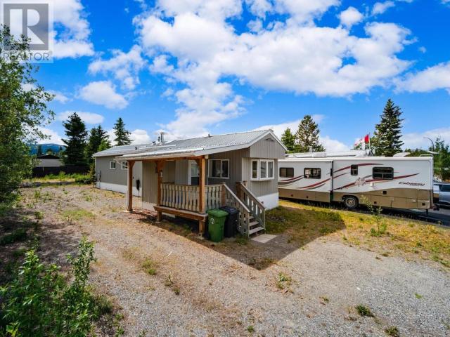 19 Eagle Place, Whitehorse, Yukon  Y1A 6B4 - Photo 2 - 16626