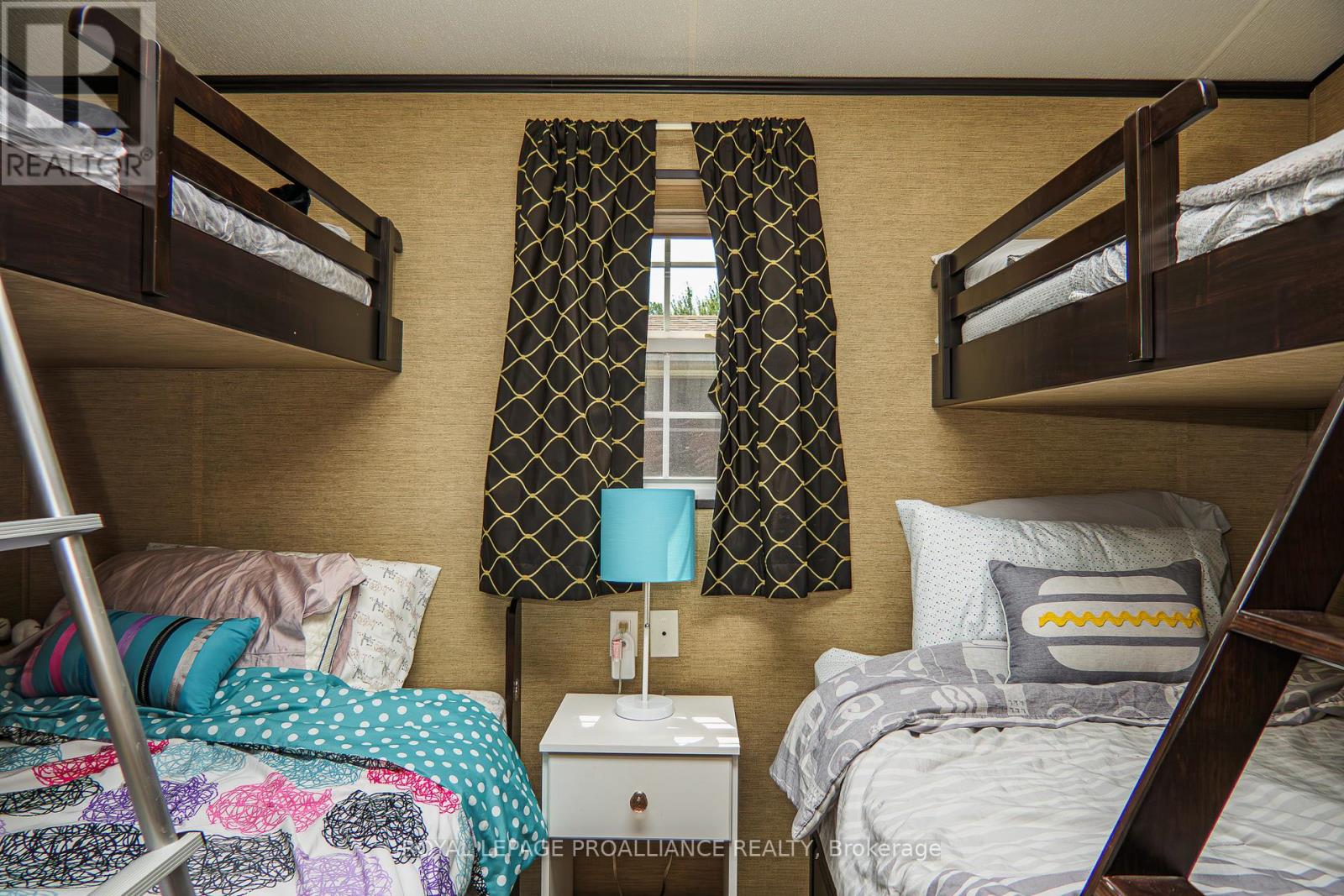 13 Beach View Lane - 486 County Road 18, Prince Edward County, Ontario  K0K 1P0 - Photo 6 - X12278815