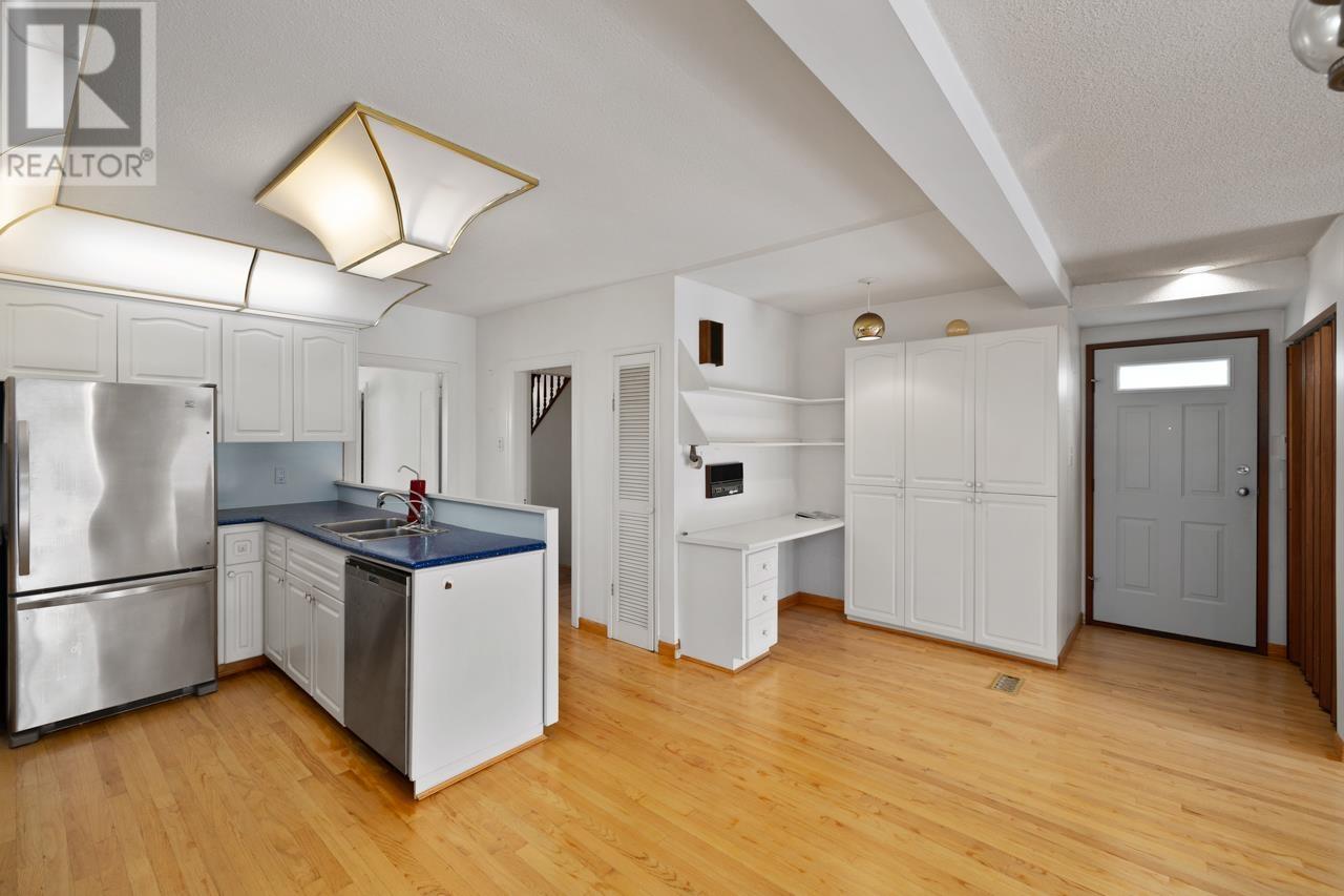 2676 W 33rd Avenue, Vancouver, British Columbia  V6N 2E6 - Photo 9 - R3023317